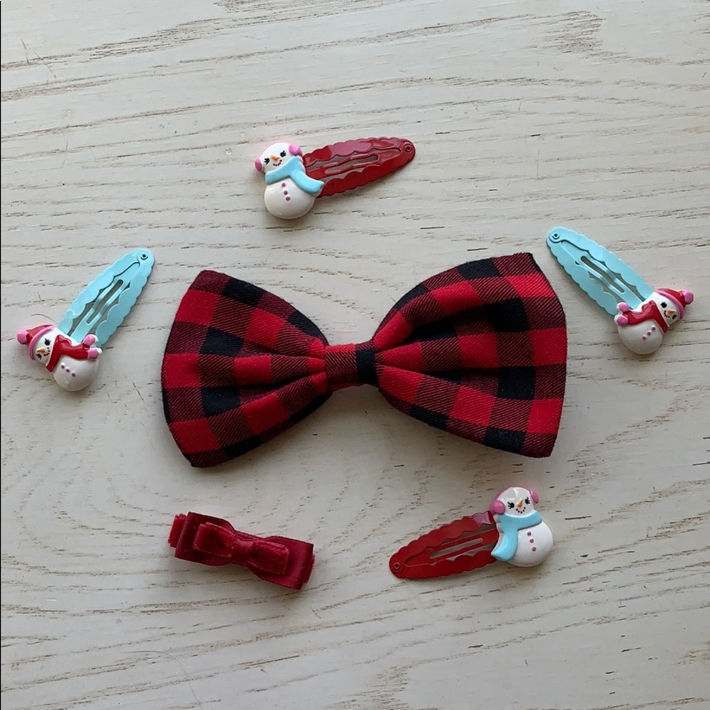 Winter Hair Clip Bundle ⛄️